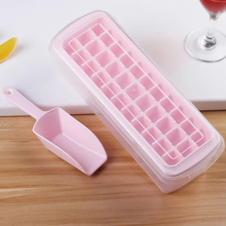 3-in-1 Ice Cube Maker Set – Tray, Storage Box & Scoop