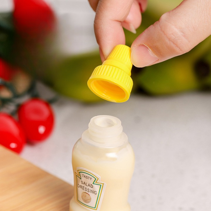 2 Pieces Mini Tomato Ketchup Bottle