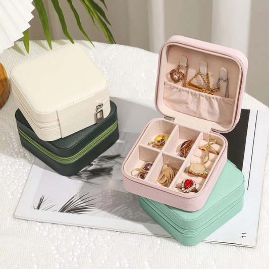 Jewelry Travel Organizer,Portable Small Jewelry Boxes Traveling Essentials for Women,Rose Red.